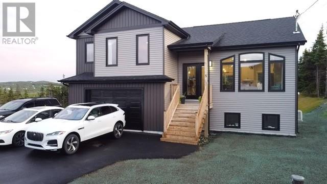 Property at 5 Patricia Drive image 2