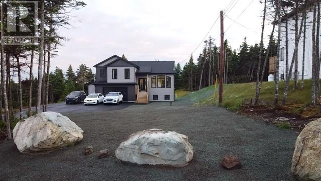 Property at 5 Patricia Drive image 5