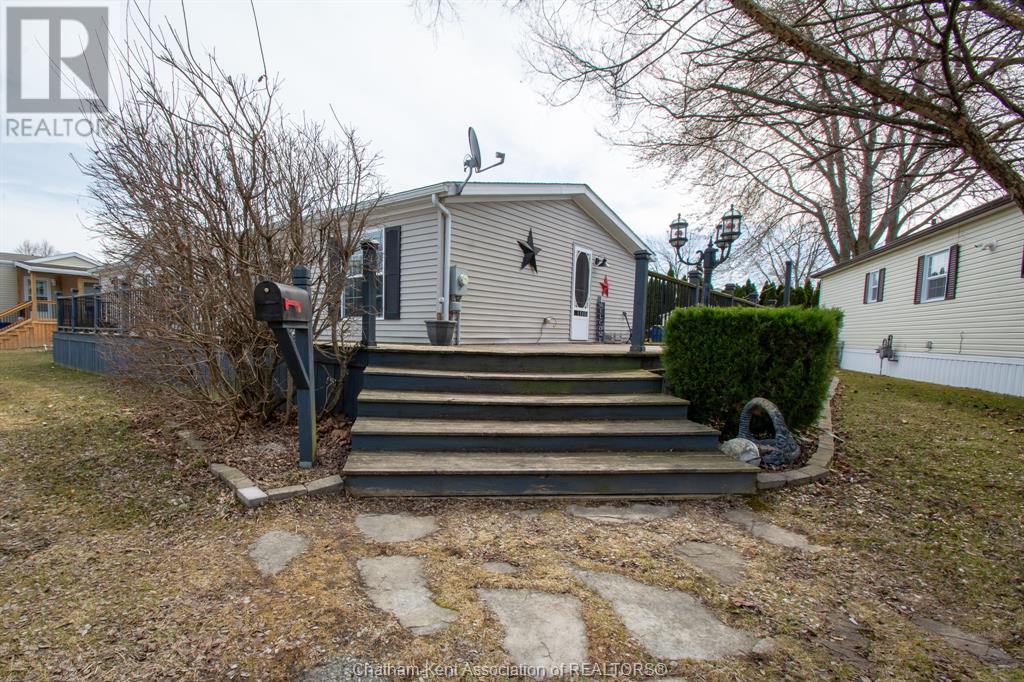 58 Dunkirk Drive, Chatham, Ontario  N7L 5H3 - Photo 3 - 25016685