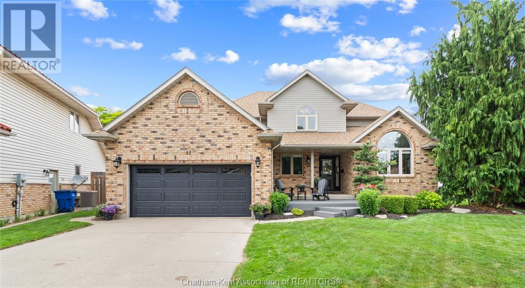 Property at 22 Mountain Maple COURT image 2
