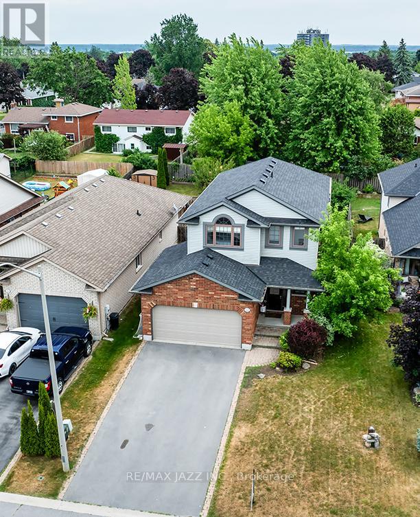 Property at 42 MCAULEY DRIVE image 2