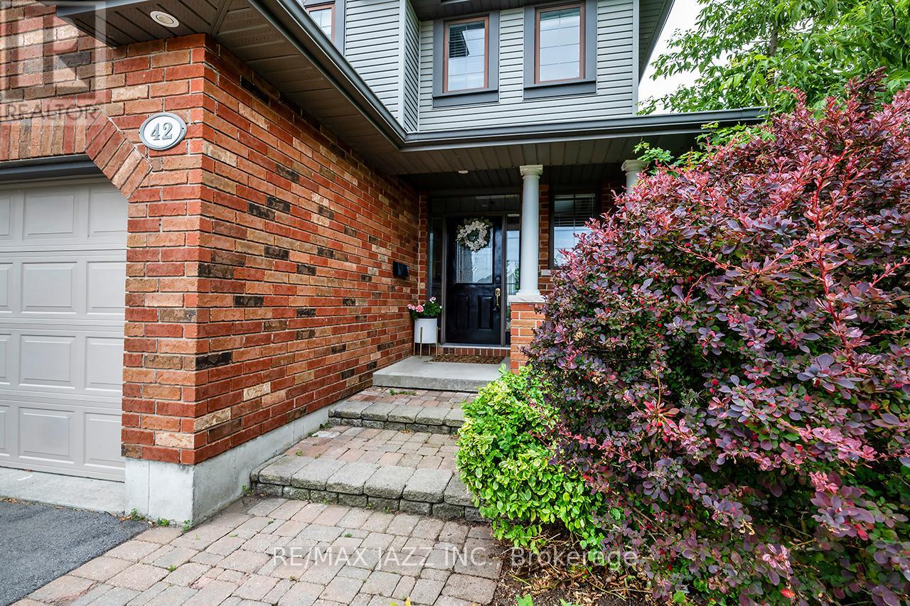 Property at 42 MCAULEY DRIVE image 4
