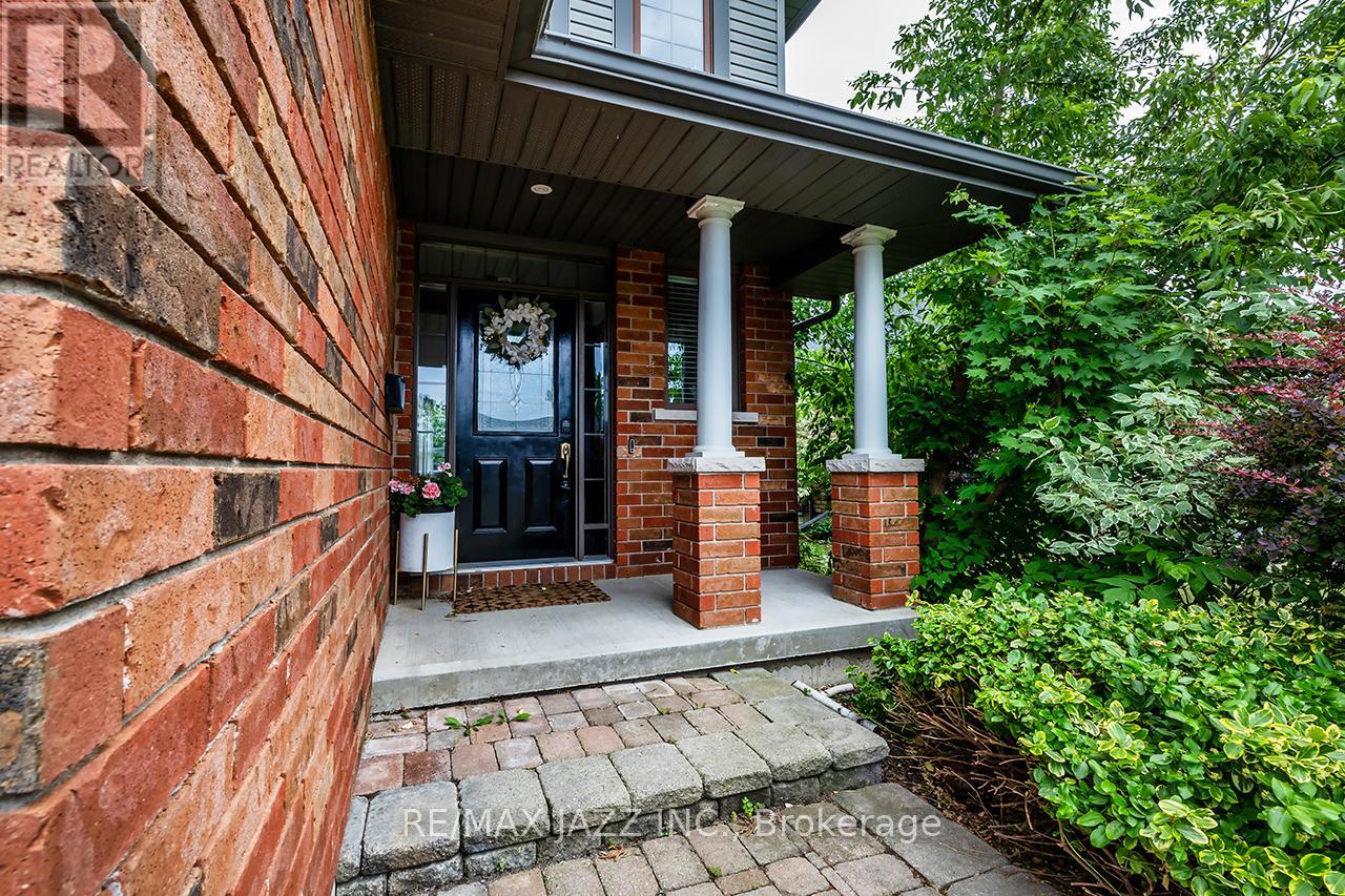 Property at 42 MCAULEY DRIVE image 5