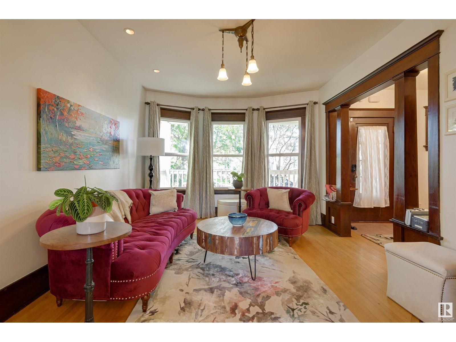 Property at 9943 88 AV NW image 3