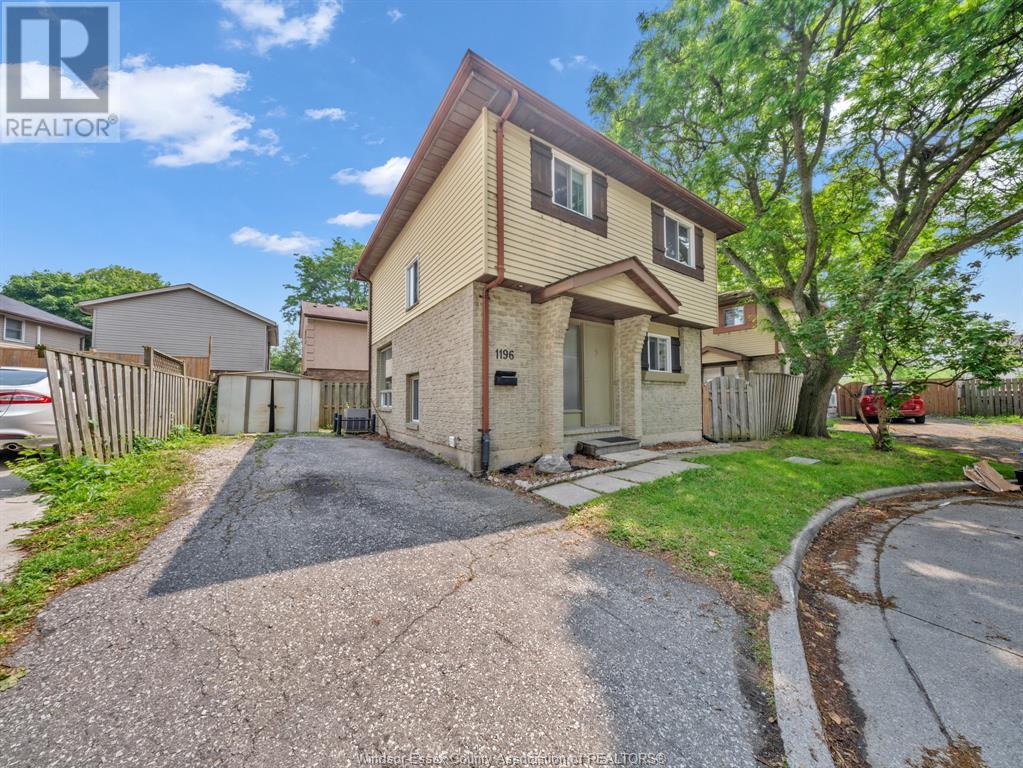 Property at 1196 HEATHFIELD image 2