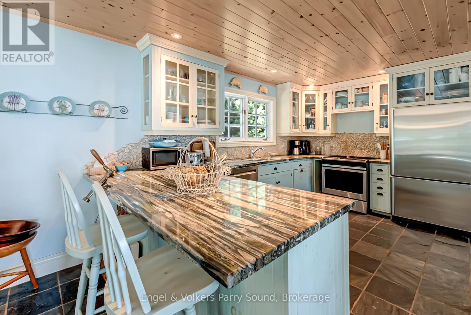 6 29c Mowat Island, Carling, Ontario  P0G 1G0 - Photo 14 - X12252116