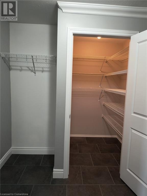 735 Deveron Crescent Unit# 211, London, Ontario  N5Z 4X8 - Photo 7 - 40746927