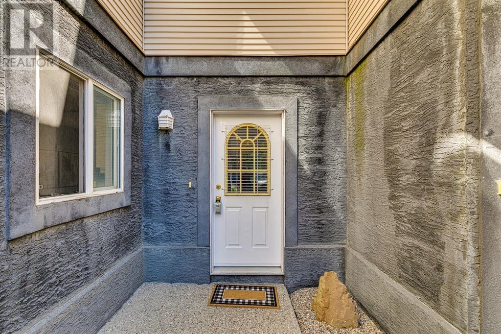 Property at 13, 5616 14 Avenue SW image 3