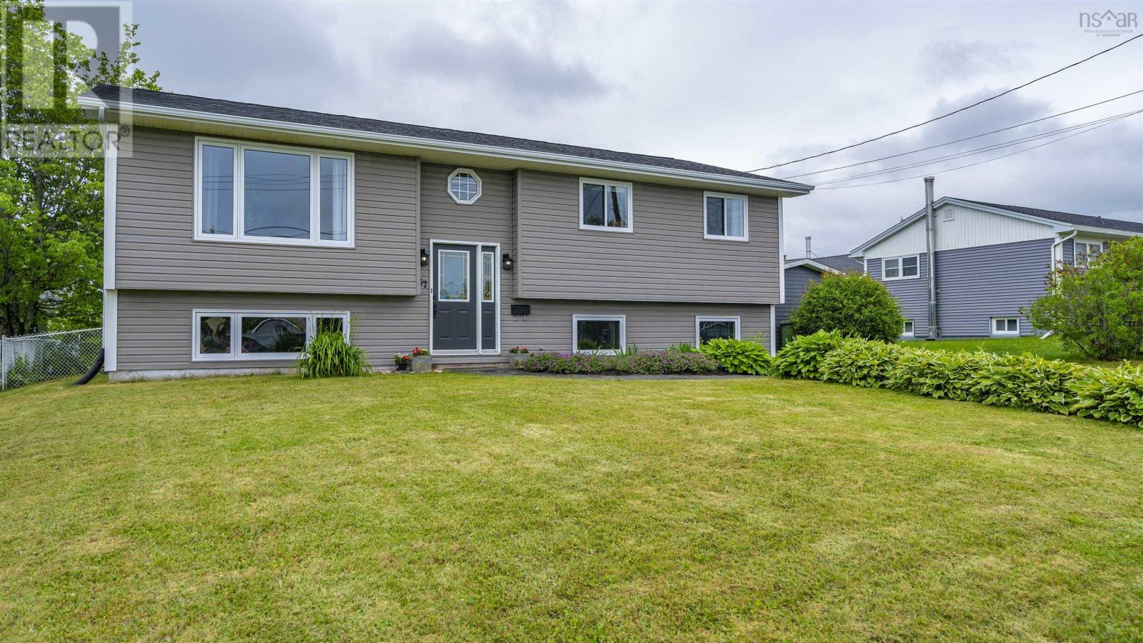 Property at 37 Astral Drive image 2