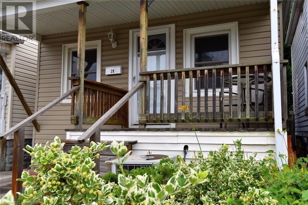 Property at 29 MAYFLOWER Avenue image 3