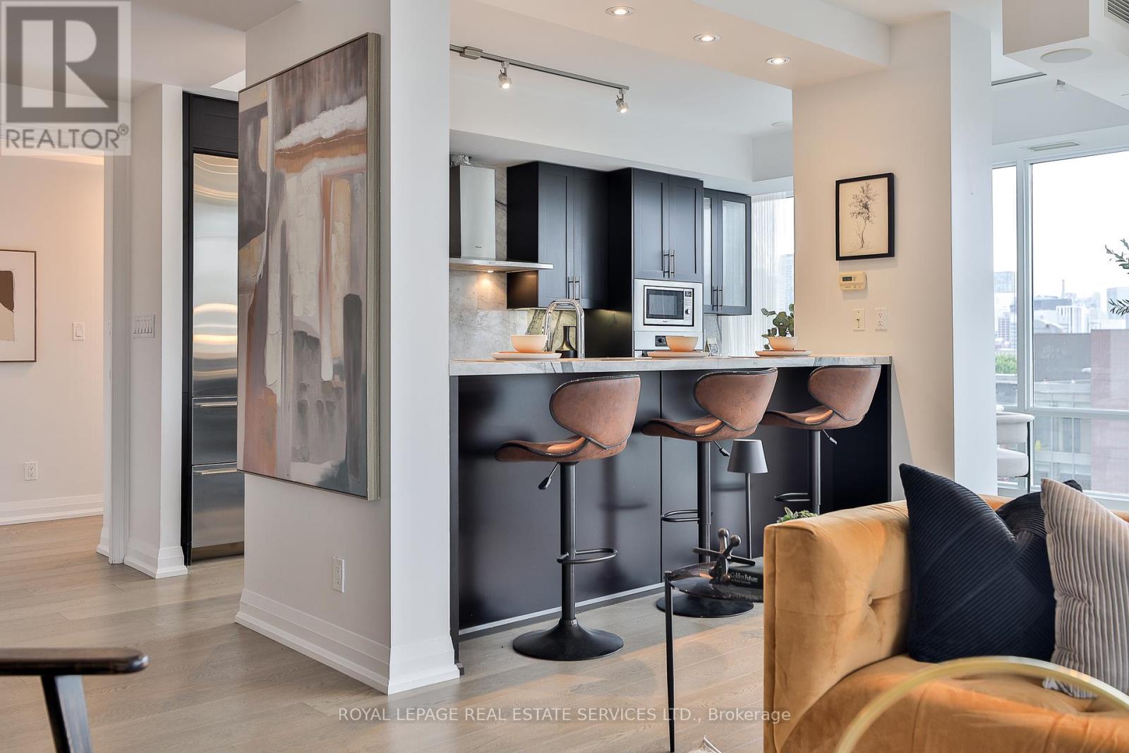 808 - 1 Bedford Road, Toronto, Ontario  M5R 2J7 - Photo 11 - C12256909