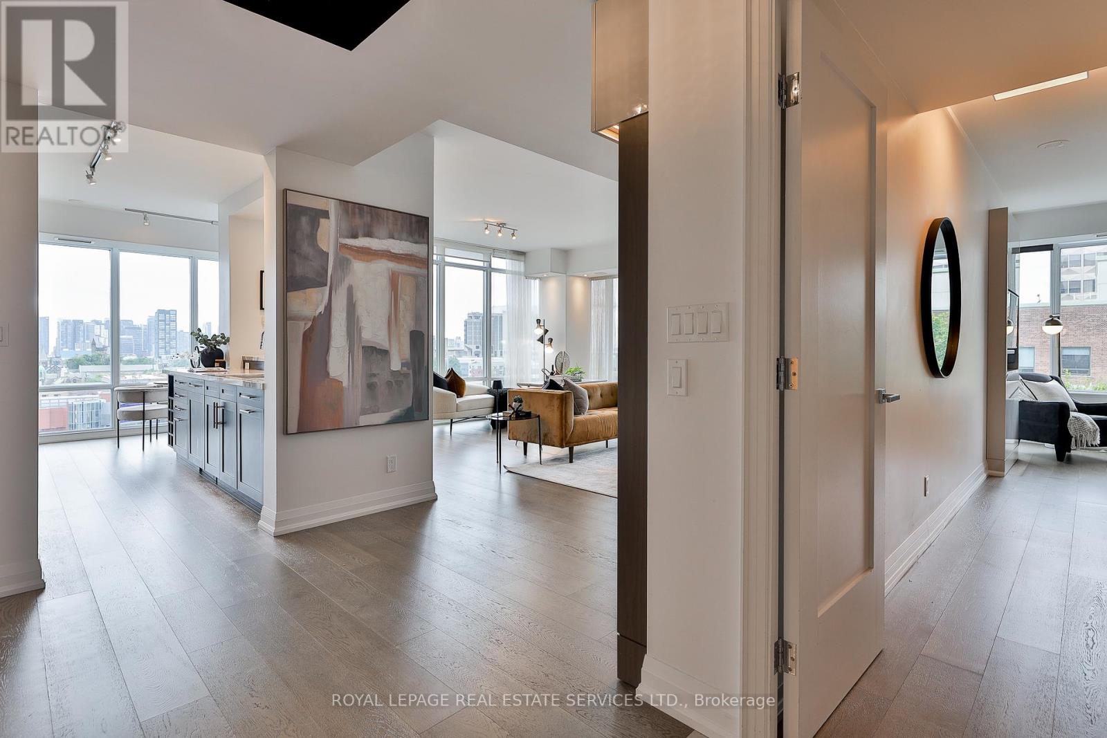 808 - 1 Bedford Road, Toronto, Ontario  M5R 2J7 - Photo 4 - C12256909