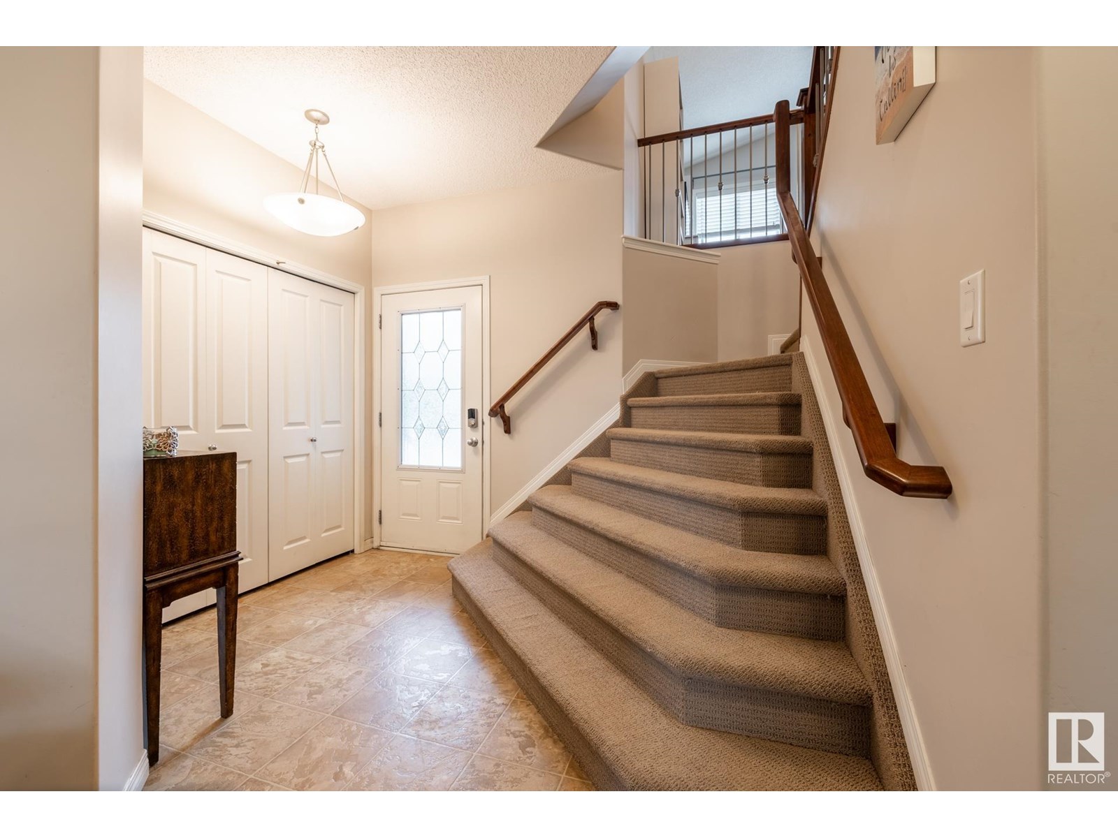Property at 217 FOXTAIL WY image 3