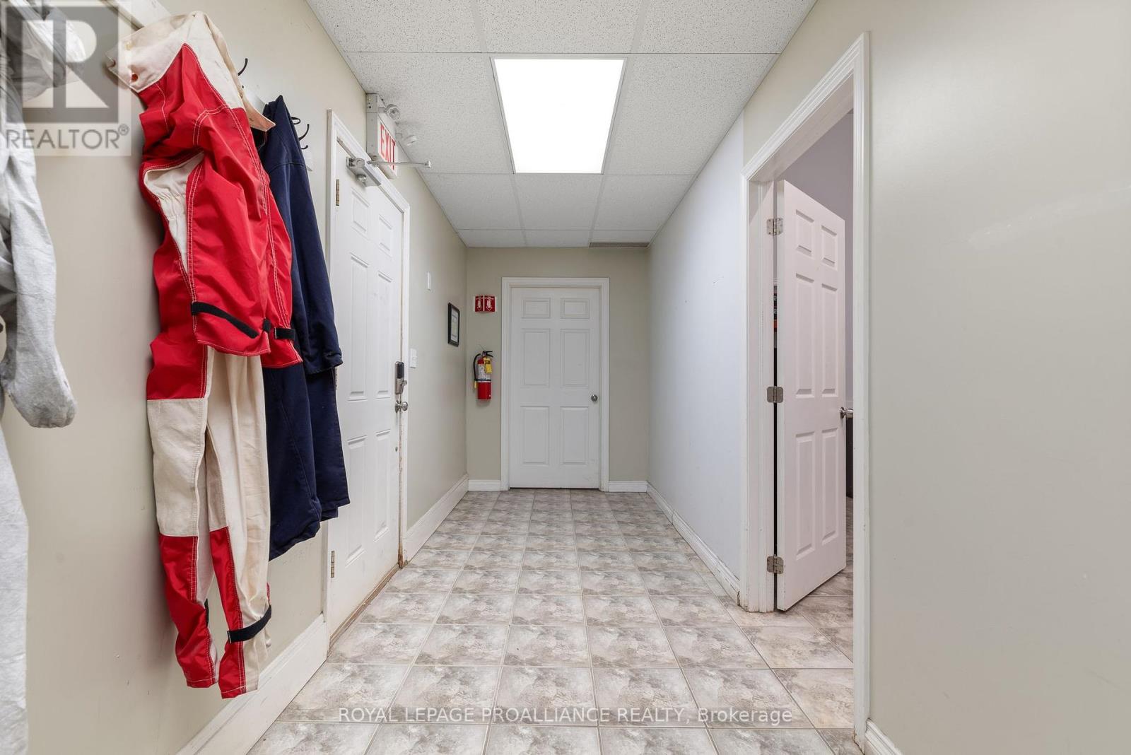 438 West Front Street W, Stirling-Rawdon, Ontario  K0K 3E0 - Photo 28 - X12257034