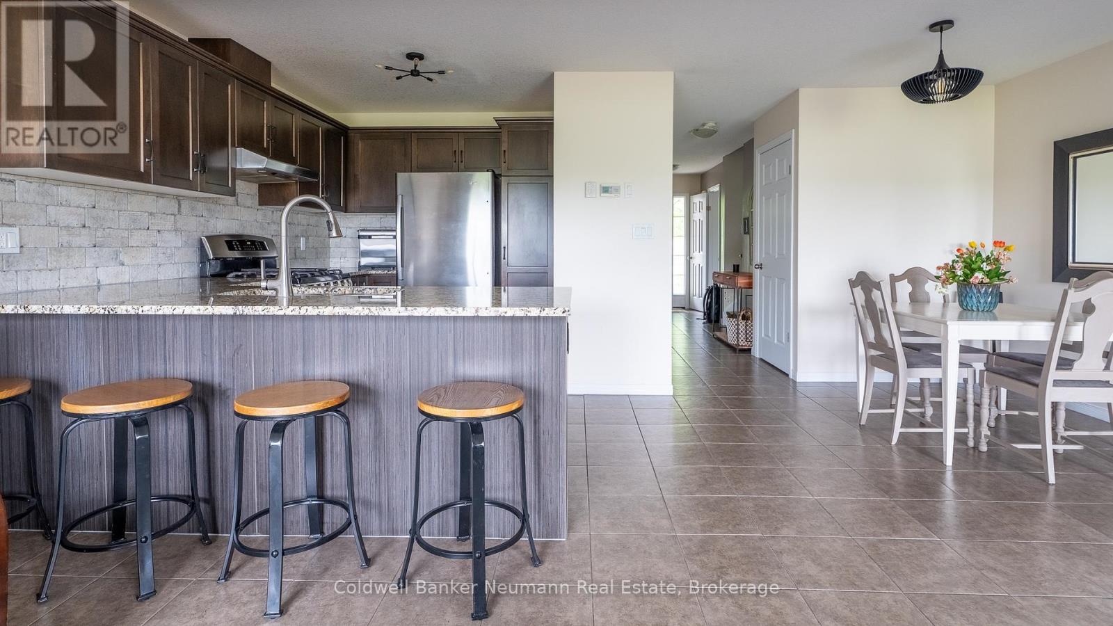 159 Kemp Crescent, Guelph, Ontario  N1E 0K1 - Photo 8 - X12256943