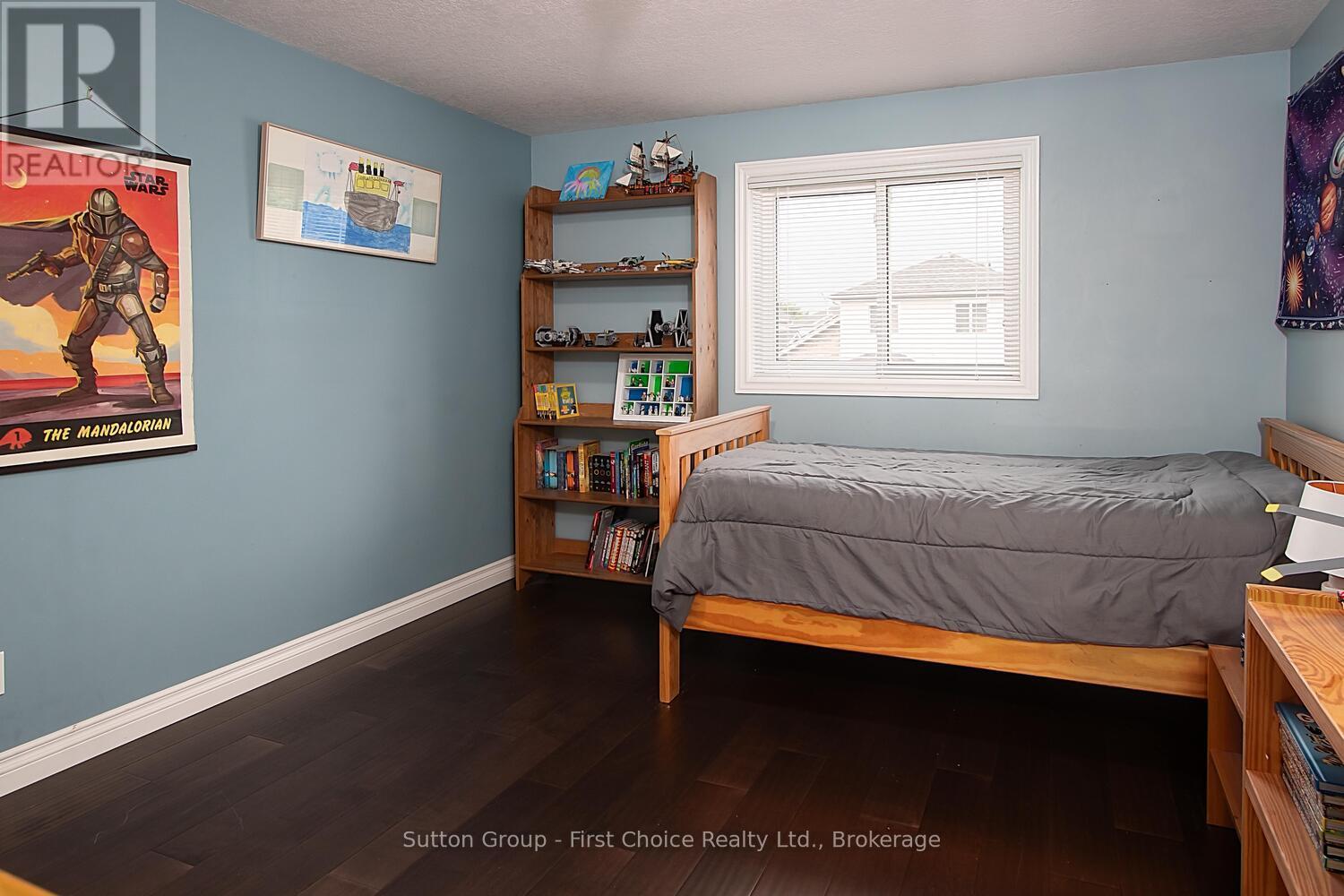 293 Huck Crescent, Kitchener, Ontario  N2N 3M8 - Photo 25 - X12257028