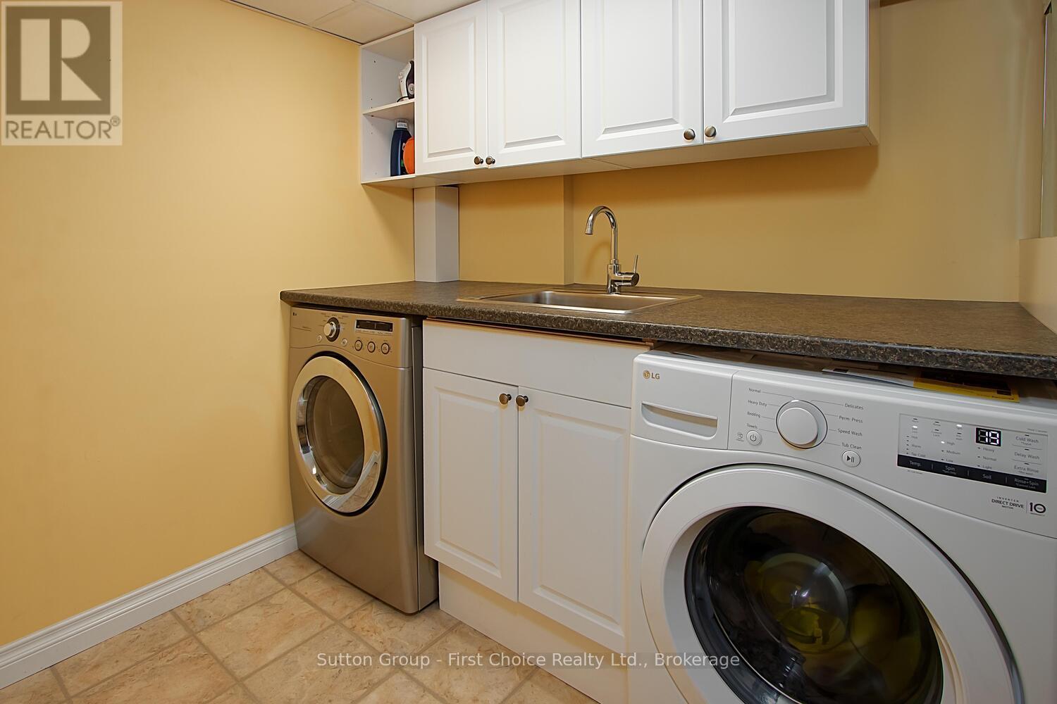 293 Huck Crescent, Kitchener, Ontario  N2N 3M8 - Photo 33 - X12257028