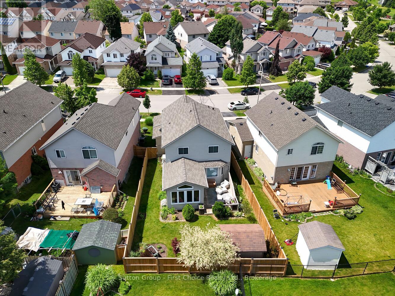 293 Huck Crescent, Kitchener, Ontario  N2N 3M8 - Photo 37 - X12257028