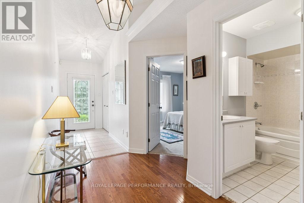 Property at 131 ARROWWOOD DRIVE image 4
