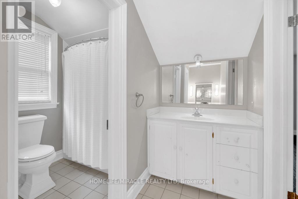 10 Houghton Boulevard, Markham, Ontario  L3P 2N6 - Photo 21 - N12256895