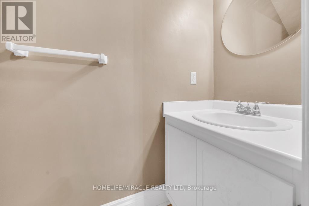 10 Houghton Boulevard, Markham, Ontario  L3P 2N6 - Photo 23 - N12256895