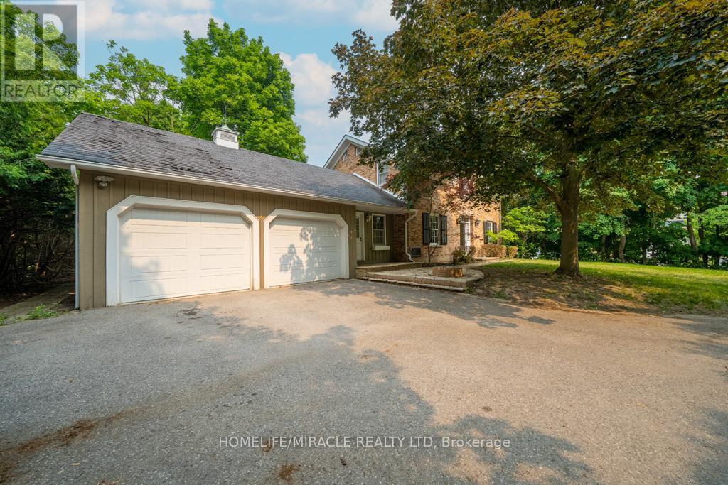 10 Houghton Boulevard, Markham, Ontario  L3P 2N6 - Photo 3 - N12256895