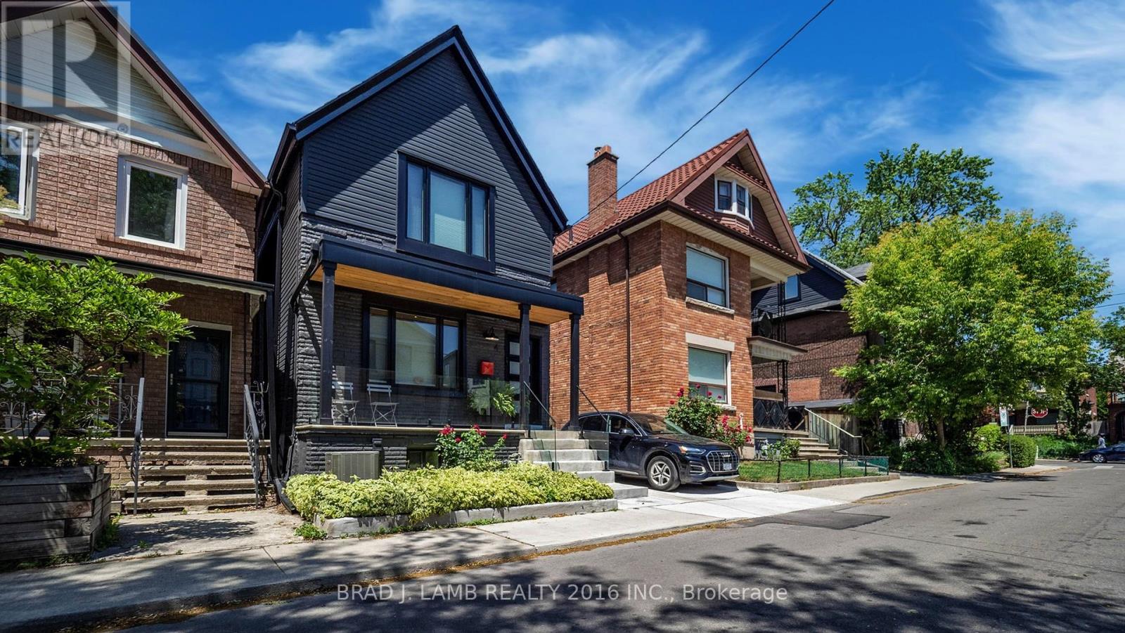 Property at 4 MANCHESTER AVENUE image 2