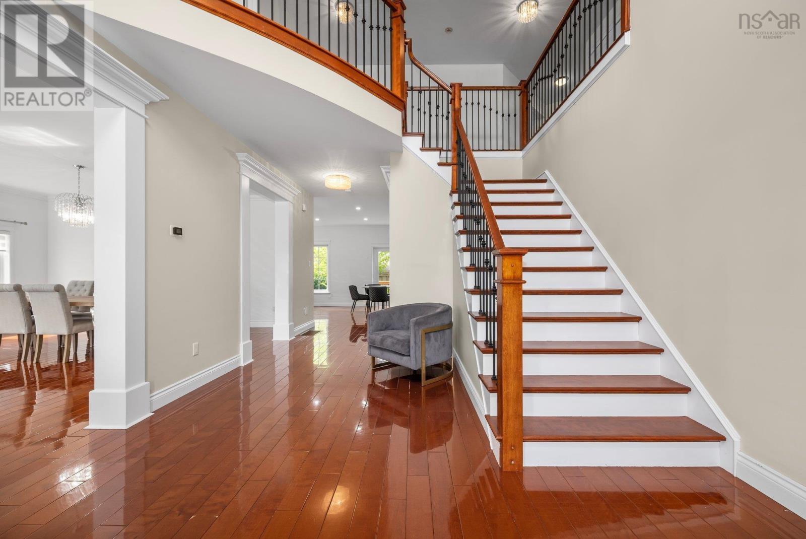 Property at 68 Salzburg Place image 4