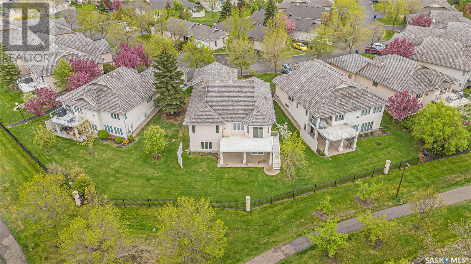 Property at 6 330 Stodola COURT image 3