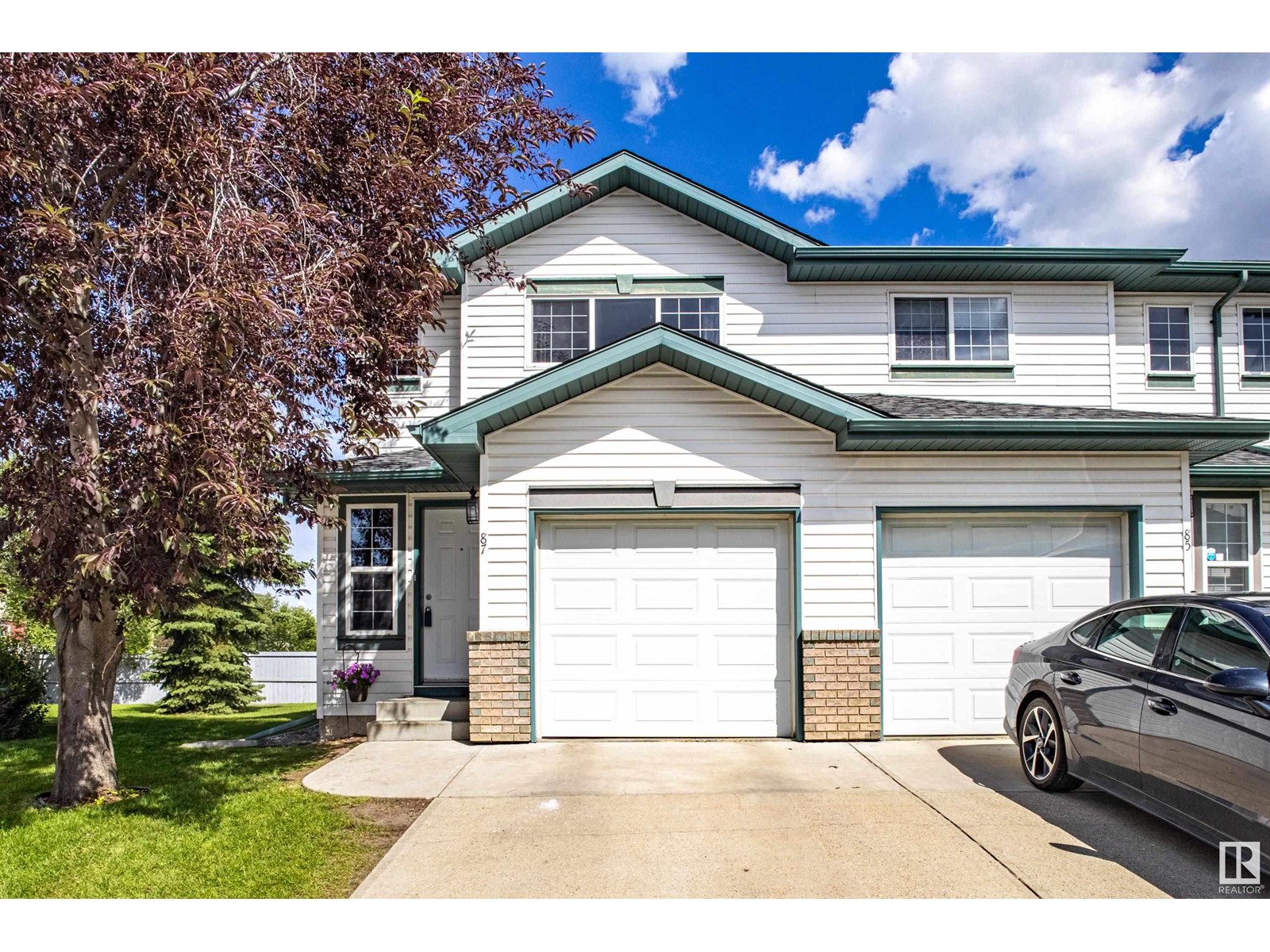 Property at #87 16823 84 ST NW image 1