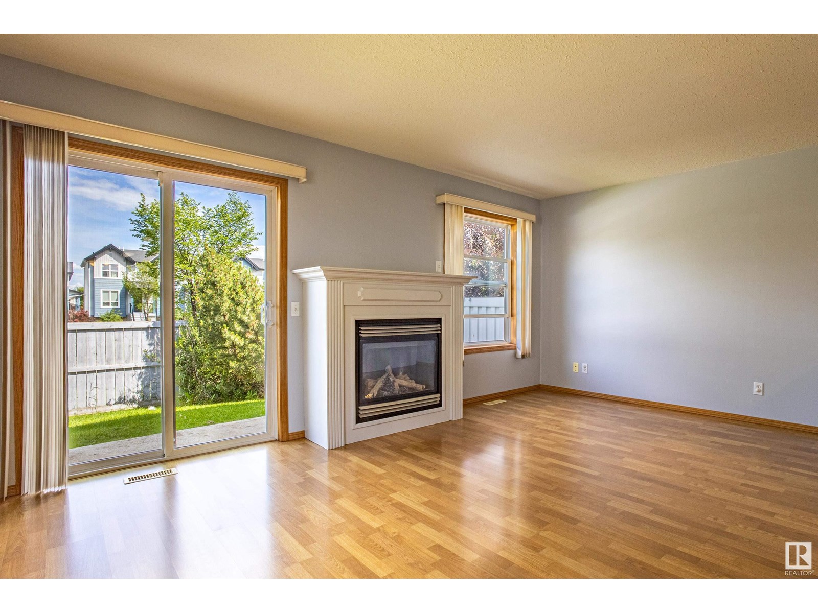 Property at #87 16823 84 ST NW image 3