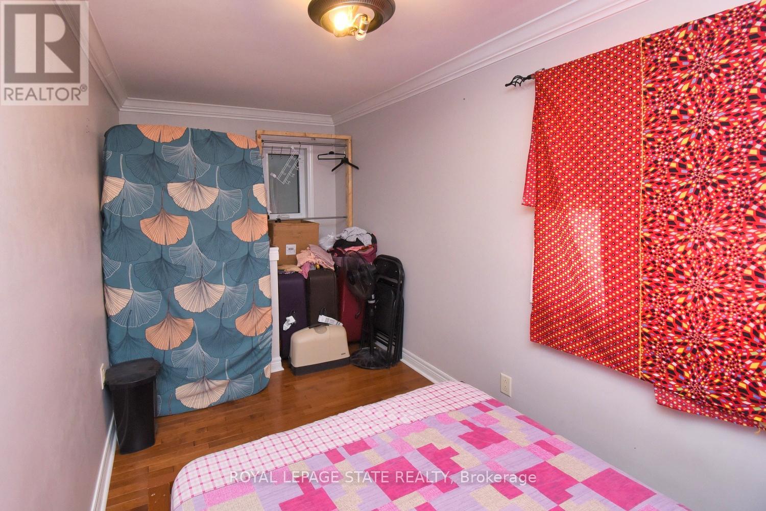 205 Ivon Avenue, Hamilton, Ontario  L8H 5S9 - Photo 16 - X12256879
