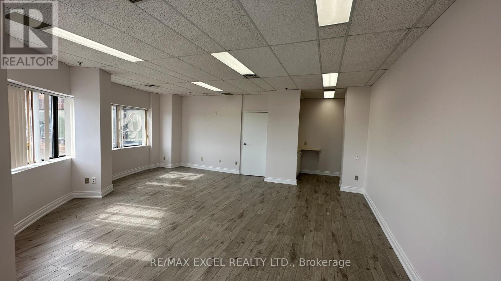 403b - 3090 Kingston Road, Toronto, Ontario  M1M 1P2 - Photo 7 - E12256988