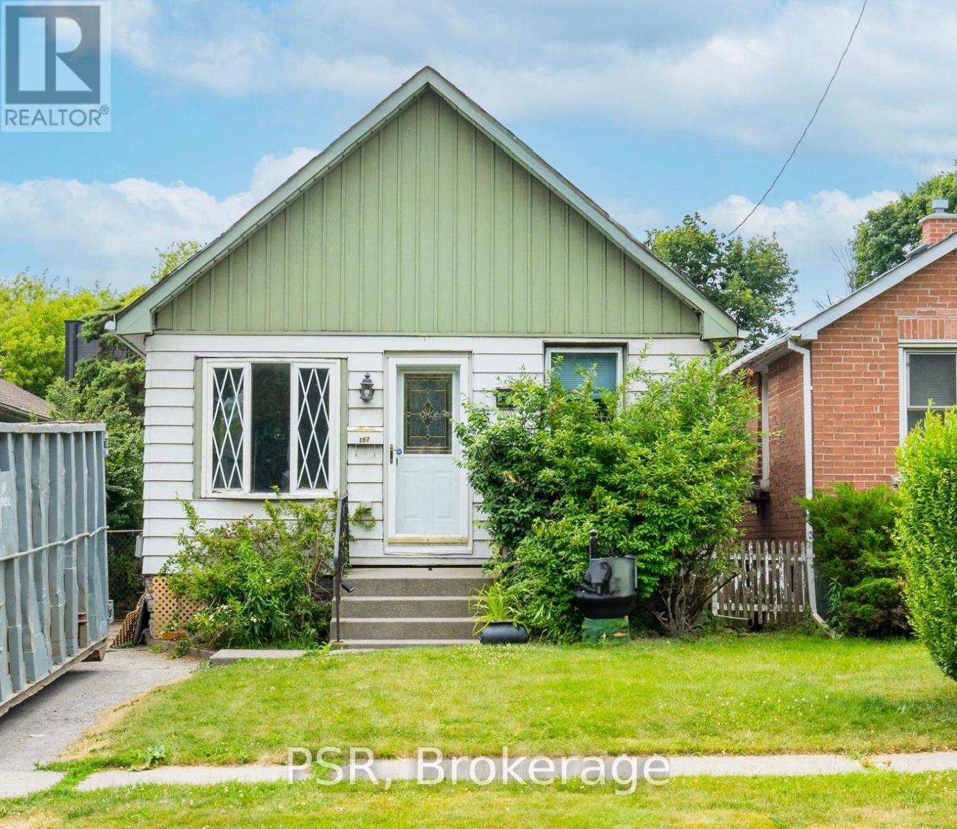 Property at 157 COLLEGE AVENUE image 1