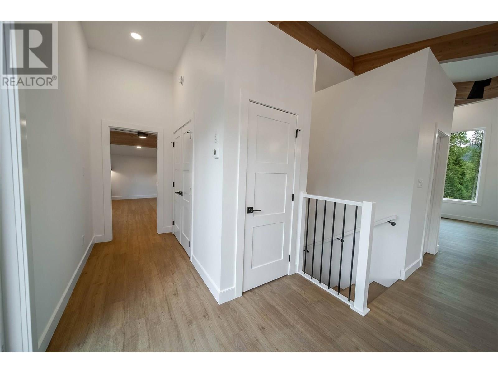 2 Huckleberry Place, Fernie, British Columbia  V0B 1M1 - Photo 26 - 10353618