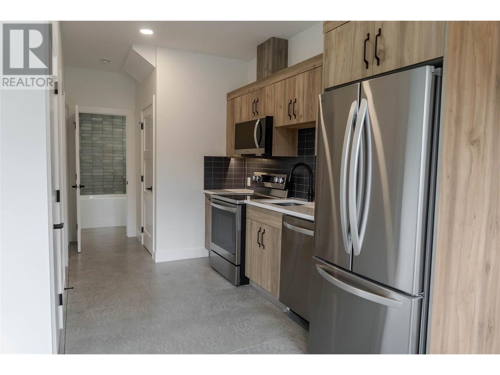 2 Huckleberry Place, Fernie, British Columbia  V0B 1M1 - Photo 44 - 10353618