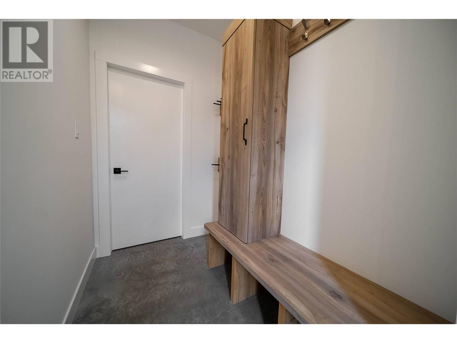 2 Huckleberry Place, Fernie, British Columbia  V0B 1M1 - Photo 5 - 10353618