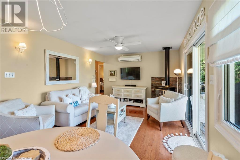 Property at 46 BAYVIEW ESTATES Road image 4