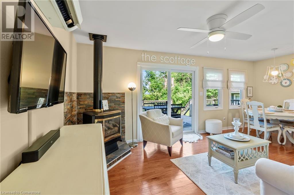 Property at 46 BAYVIEW ESTATES Road image 5