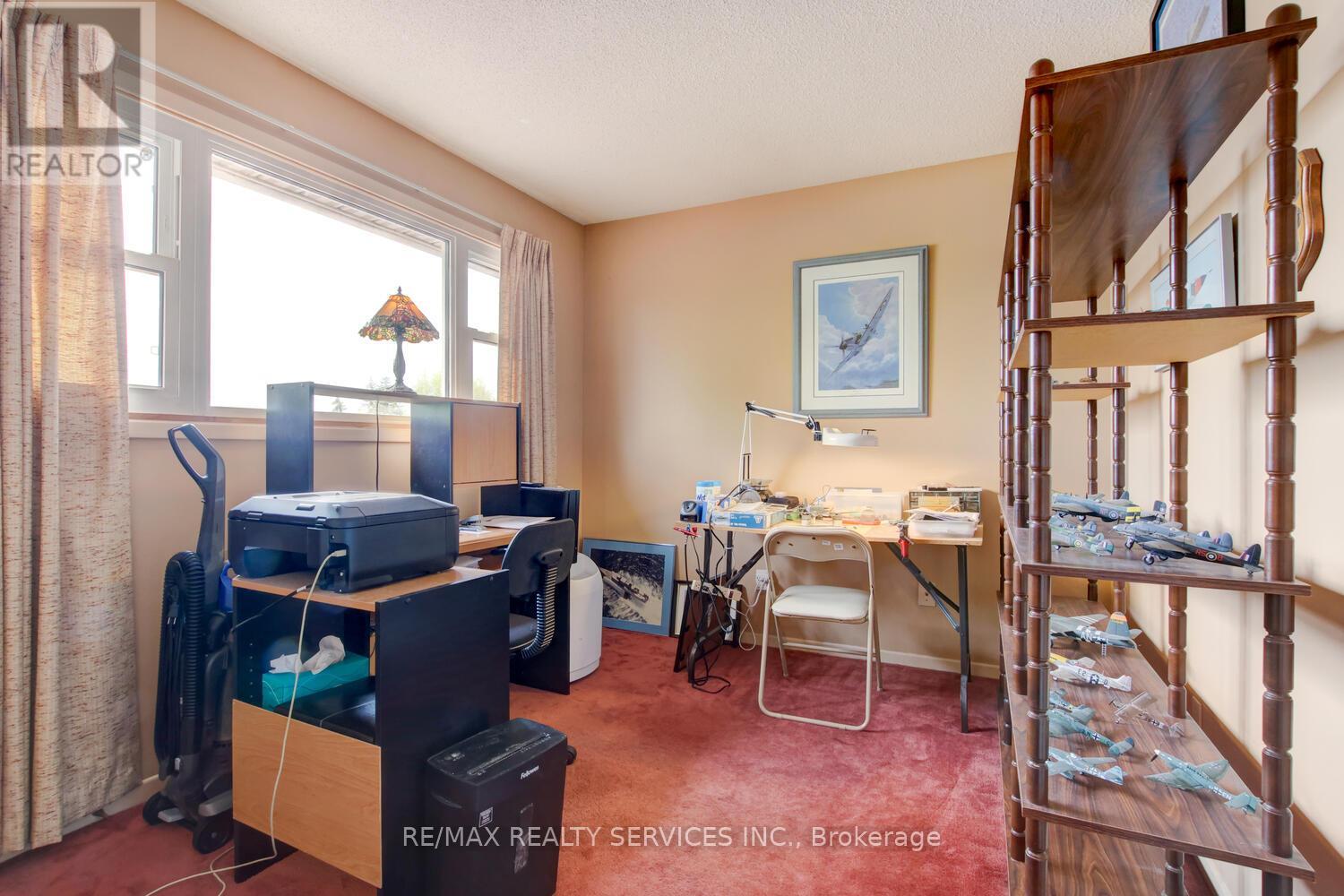 32 Helios Place, Brampton, Ontario  L6Z 2B2 - Photo 23 - W12256932