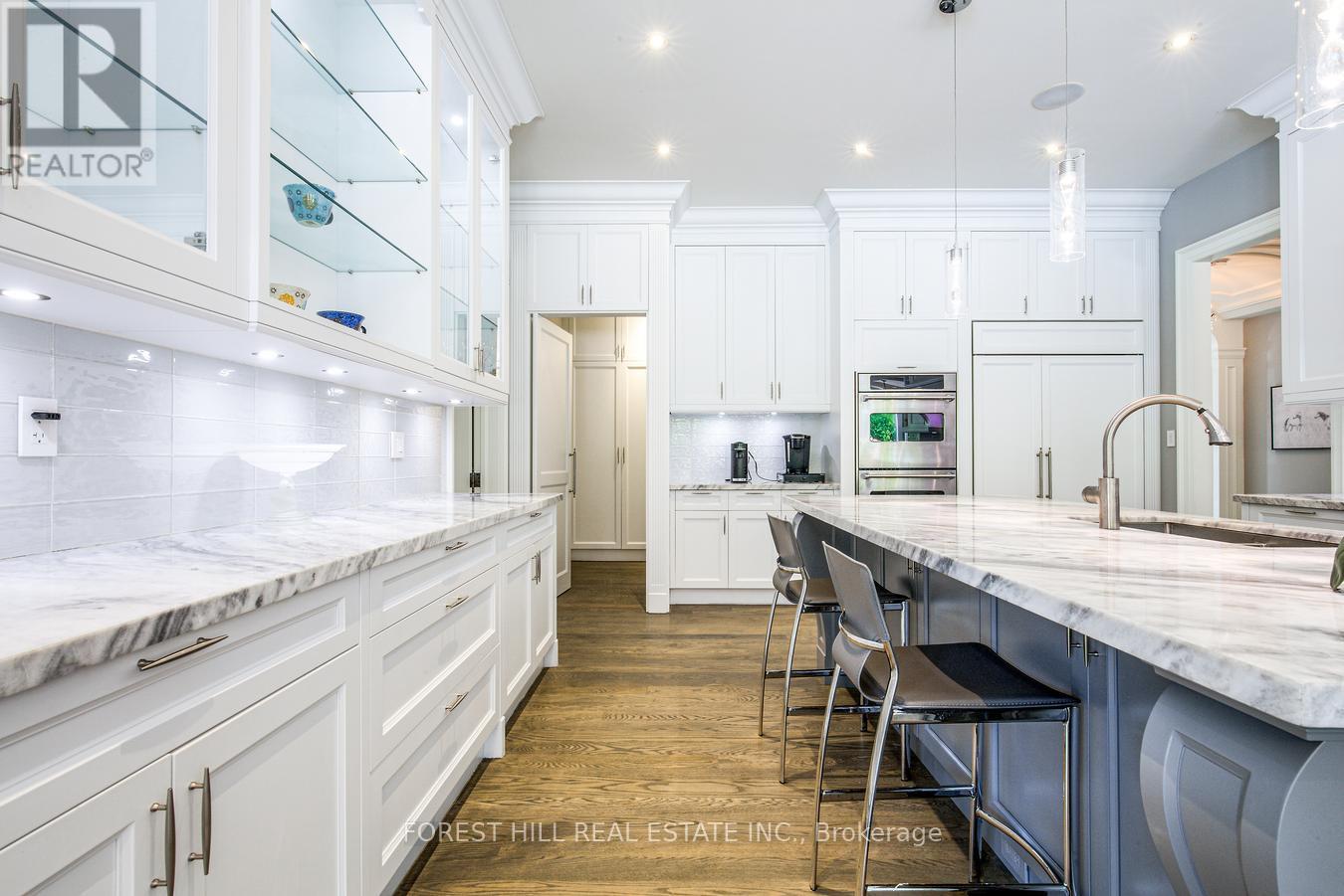 271 Westdale Road, Oakville, Ontario  L6H 4Z7 - Photo 17 - W12256937