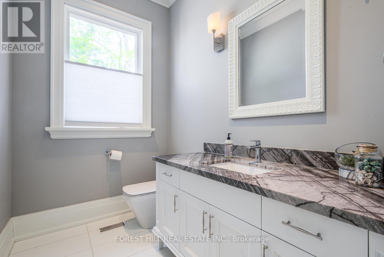 271 Westdale Road, Oakville, Ontario  L6H 4Z7 - Photo 23 - W12256937