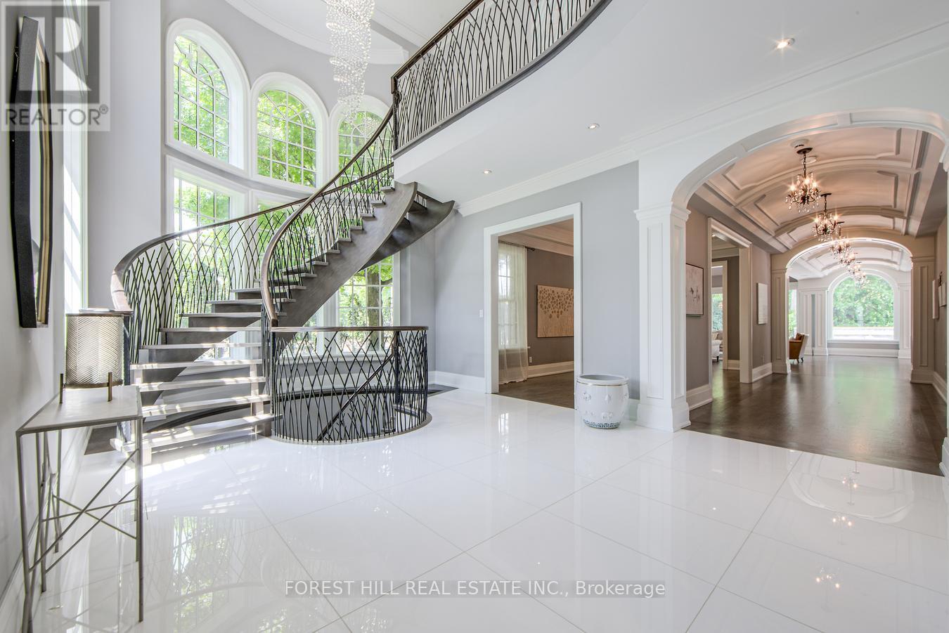 271 Westdale Road, Oakville, Ontario  L6H 4Z7 - Photo 3 - W12256937