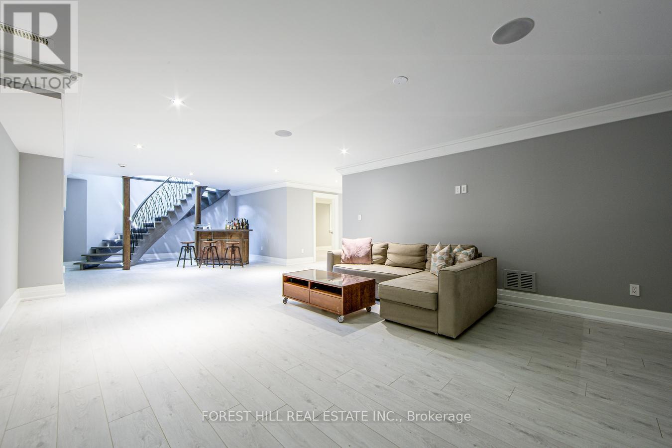 271 Westdale Road, Oakville, Ontario  L6H 4Z7 - Photo 38 - W12256937
