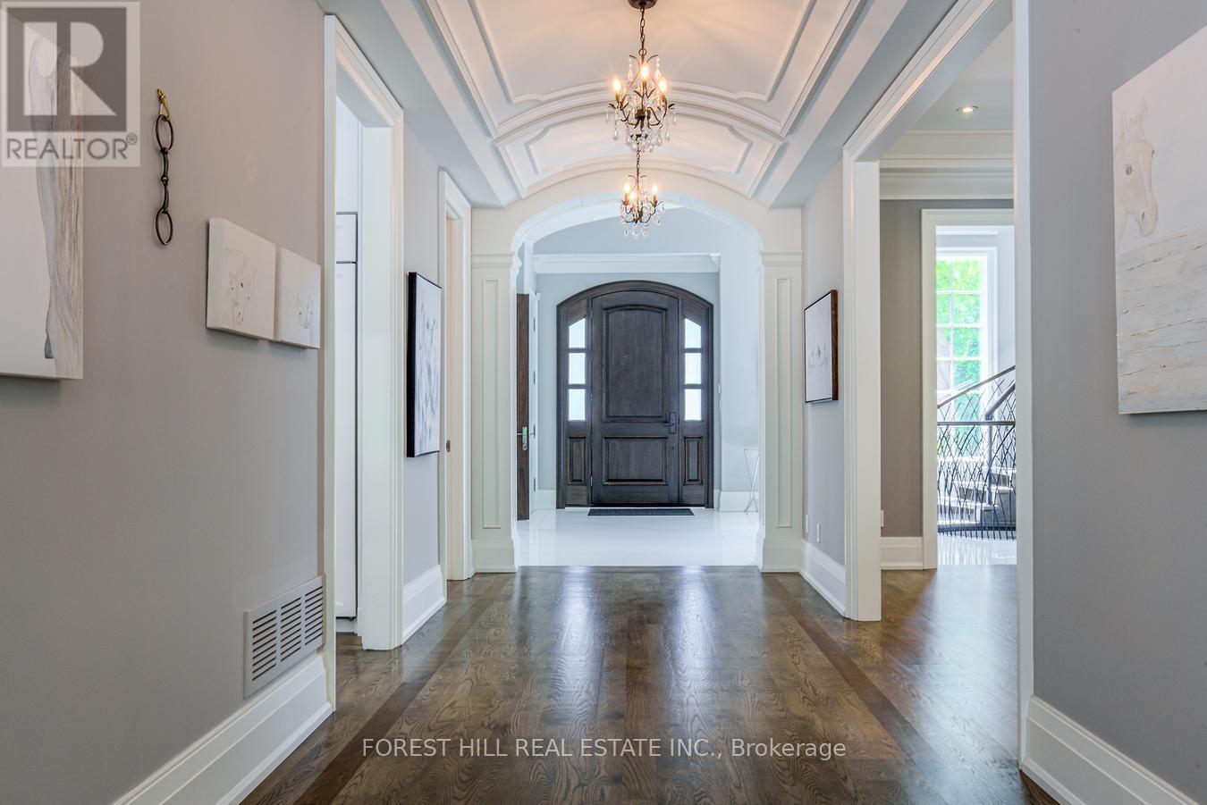 271 Westdale Road, Oakville, Ontario  L6H 4Z7 - Photo 4 - W12256937
