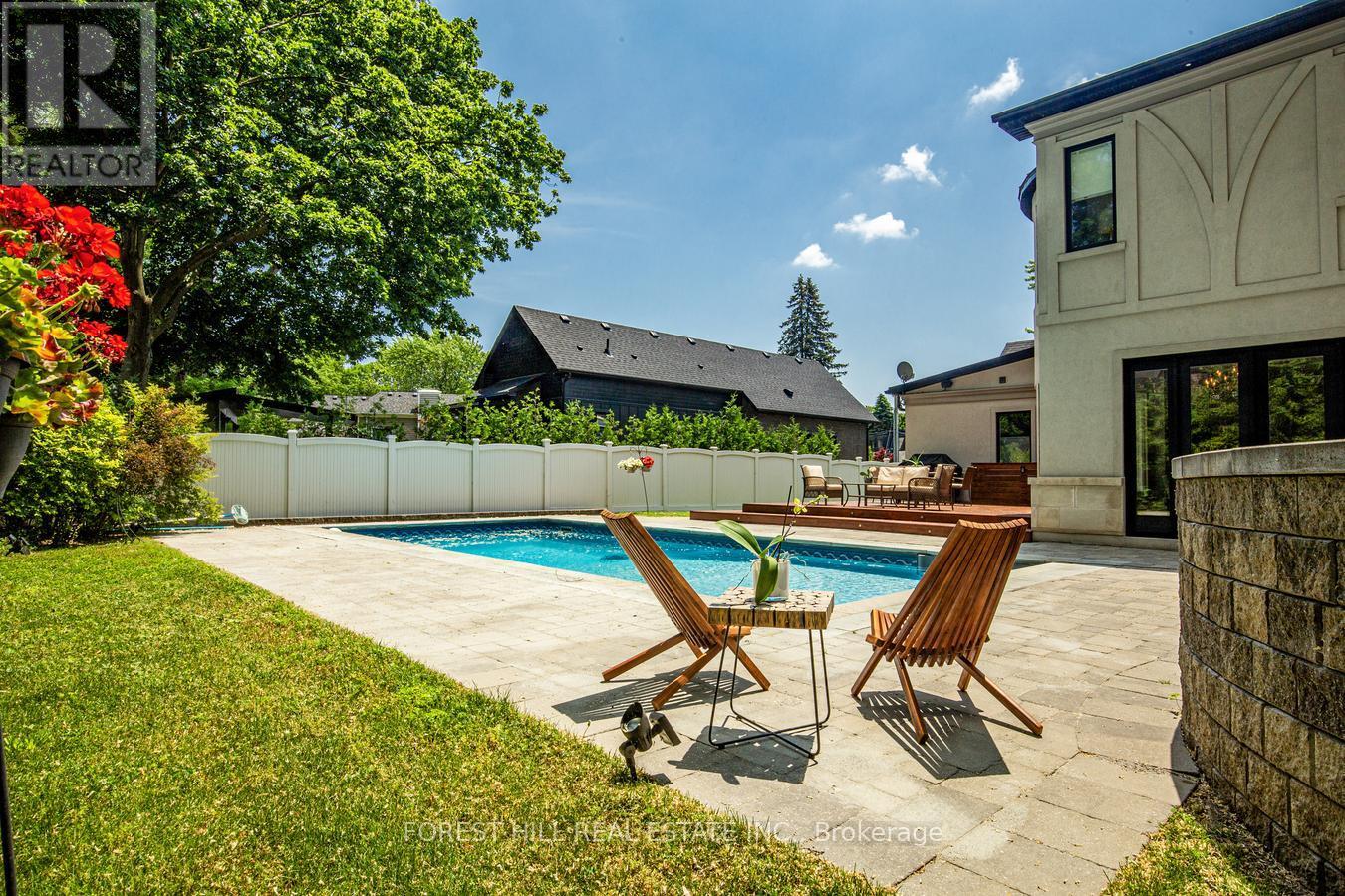 271 Westdale Road, Oakville, Ontario  L6H 4Z7 - Photo 45 - W12256937