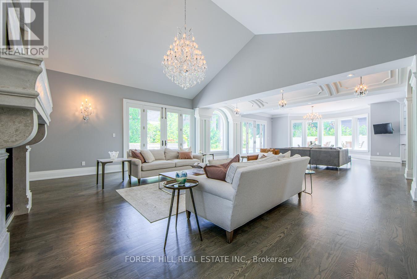 271 Westdale Road, Oakville, Ontario  L6H 4Z7 - Photo 7 - W12256937