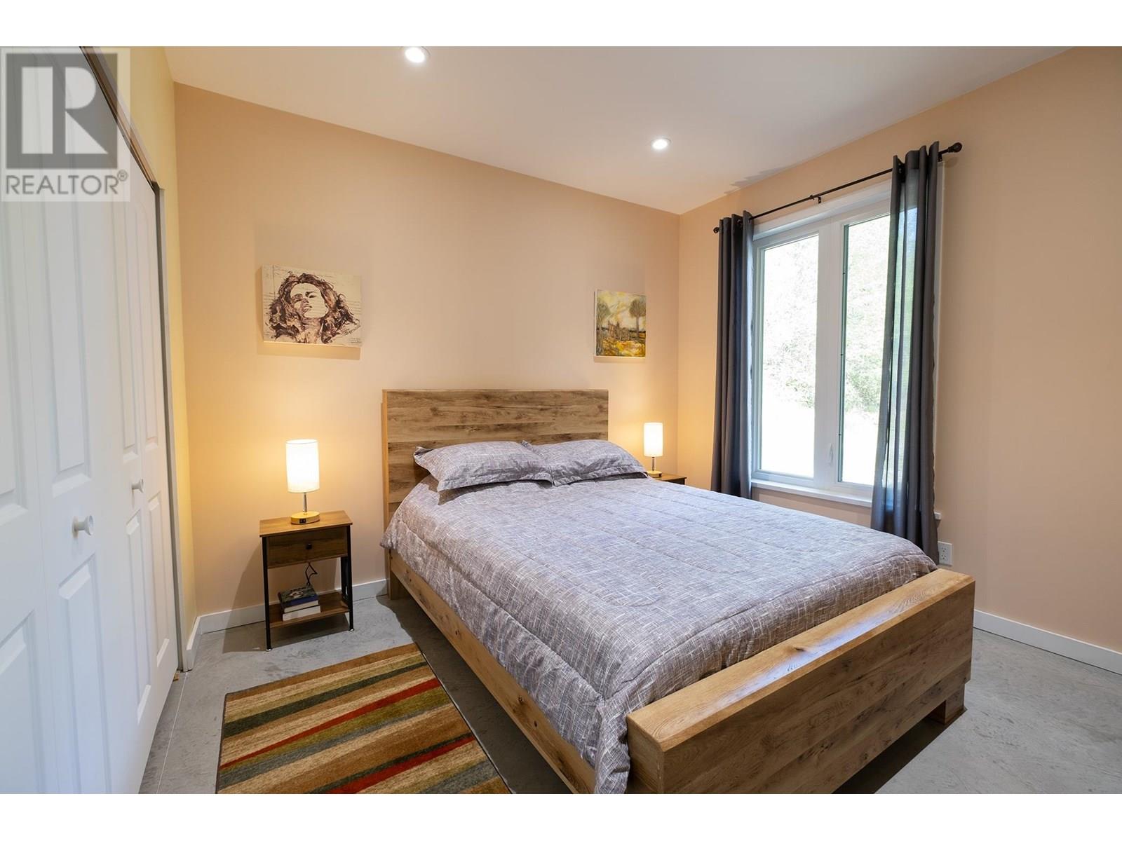 996 Reed Road, Gibsons, British Columbia  V0N 1V7 - Photo 27 - R3021945