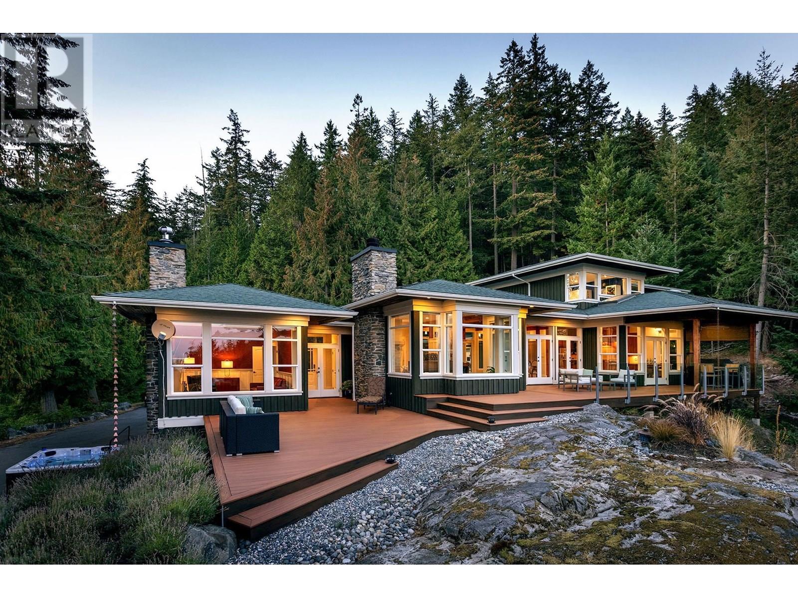 Property at 361 FOREST RIDGE ROAD image 2