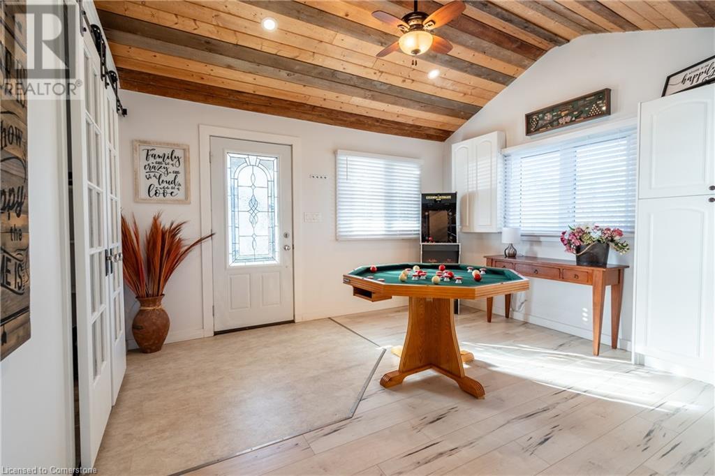 Property at 2094 LAKESHORE Road image 2